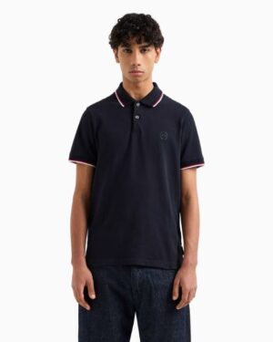 Piquet polo with contrasting details
