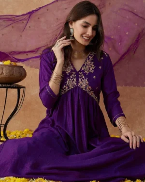 Rayon Women's Embroidered Alia Cut Kurta With Pant And Dupatta Set